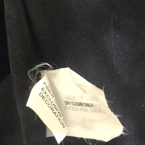 GAP Black Duffle Pea Coat Fully Lined  Horn Toggles over a full zipper Sz Medium - Picture 13 of 13